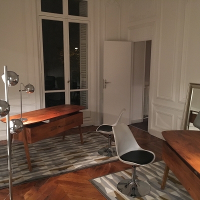 26 George V - bureau 1 autre vue.jpg